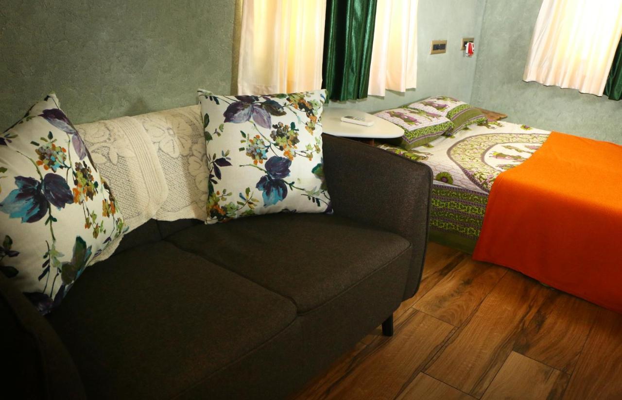 הוילה פונדיצ'רי Penthouse 2Bhk With Bathtub And Terrace מראה חיצוני תמונה