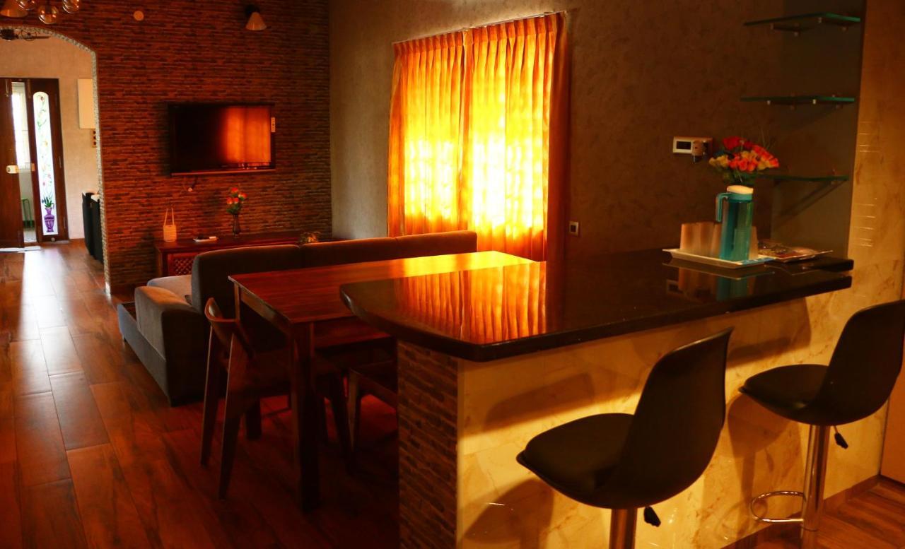הוילה פונדיצ'רי Penthouse 2Bhk With Bathtub And Terrace מראה חיצוני תמונה