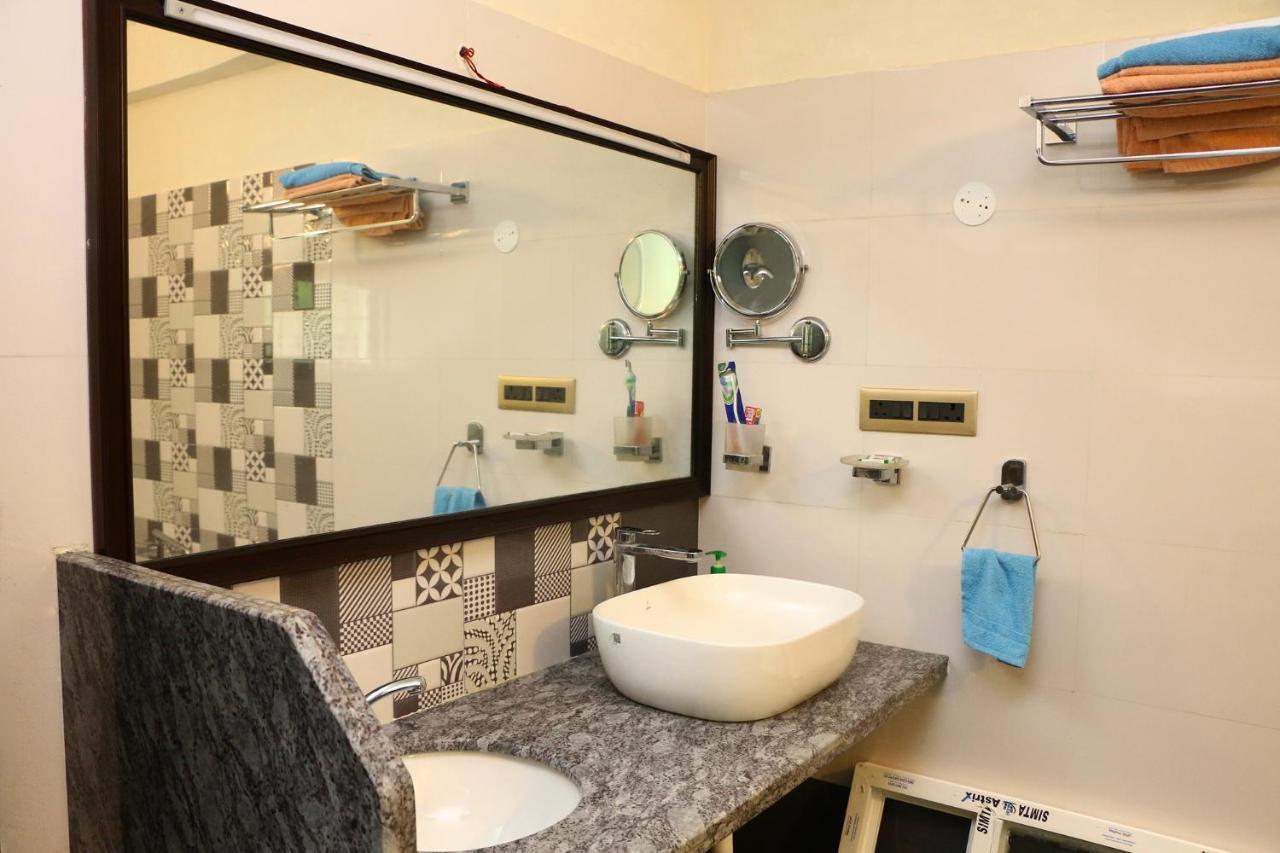 הוילה פונדיצ'רי Penthouse 2Bhk With Bathtub And Terrace מראה חיצוני תמונה