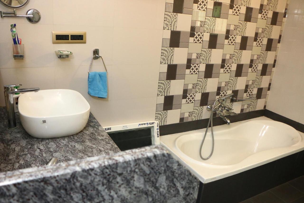 הוילה פונדיצ'רי Penthouse 2Bhk With Bathtub And Terrace מראה חיצוני תמונה